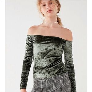 Velvet Off-Shoulder Top in Green